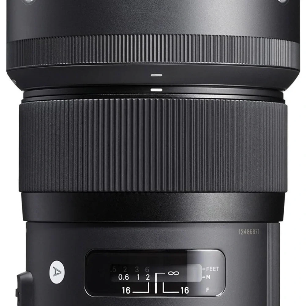 Canon 6D Markii And Lens